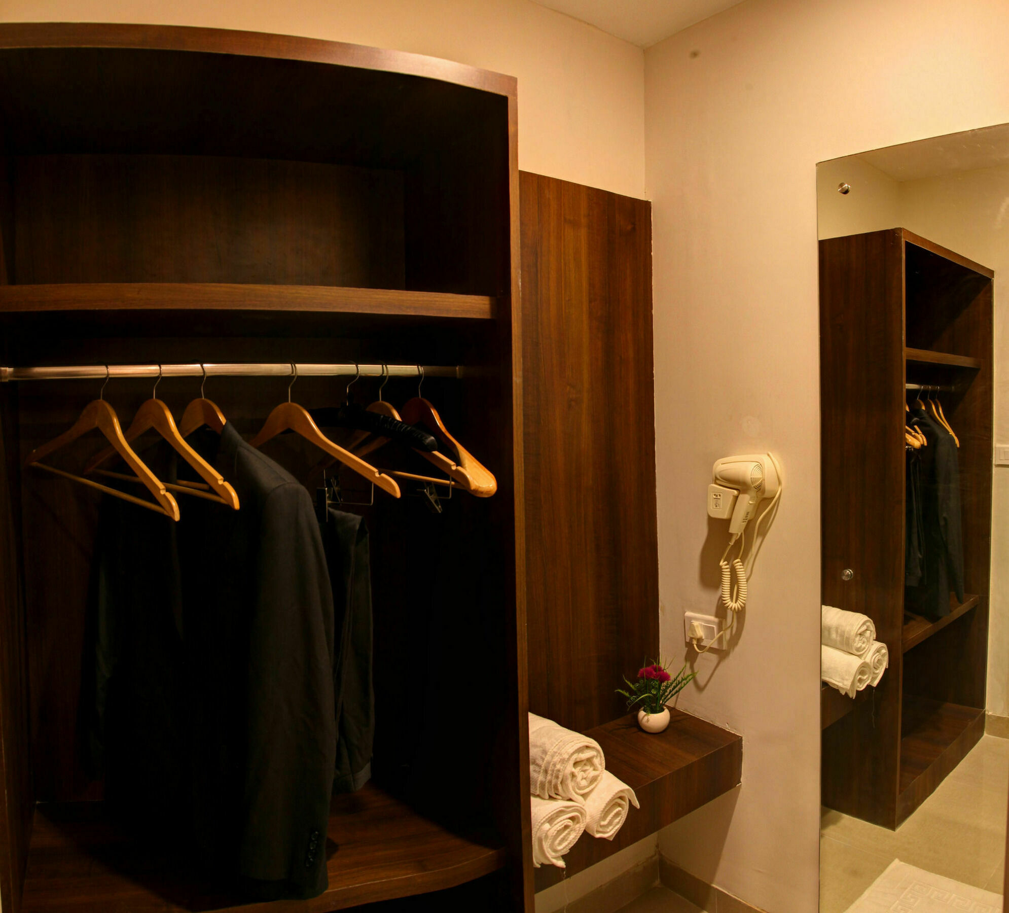 Fabhotel Dawn Mysore Buitenkant foto